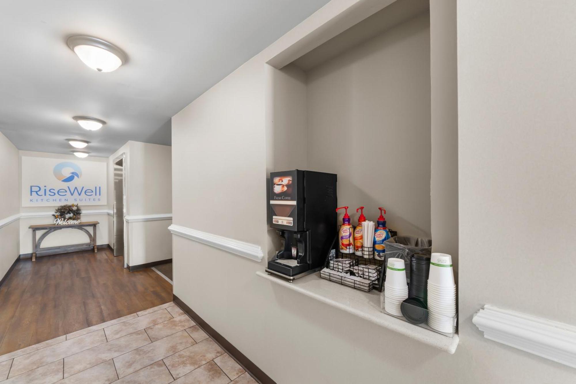 Risewell Kitchen Suites Pleasanton Εξωτερικό φωτογραφία